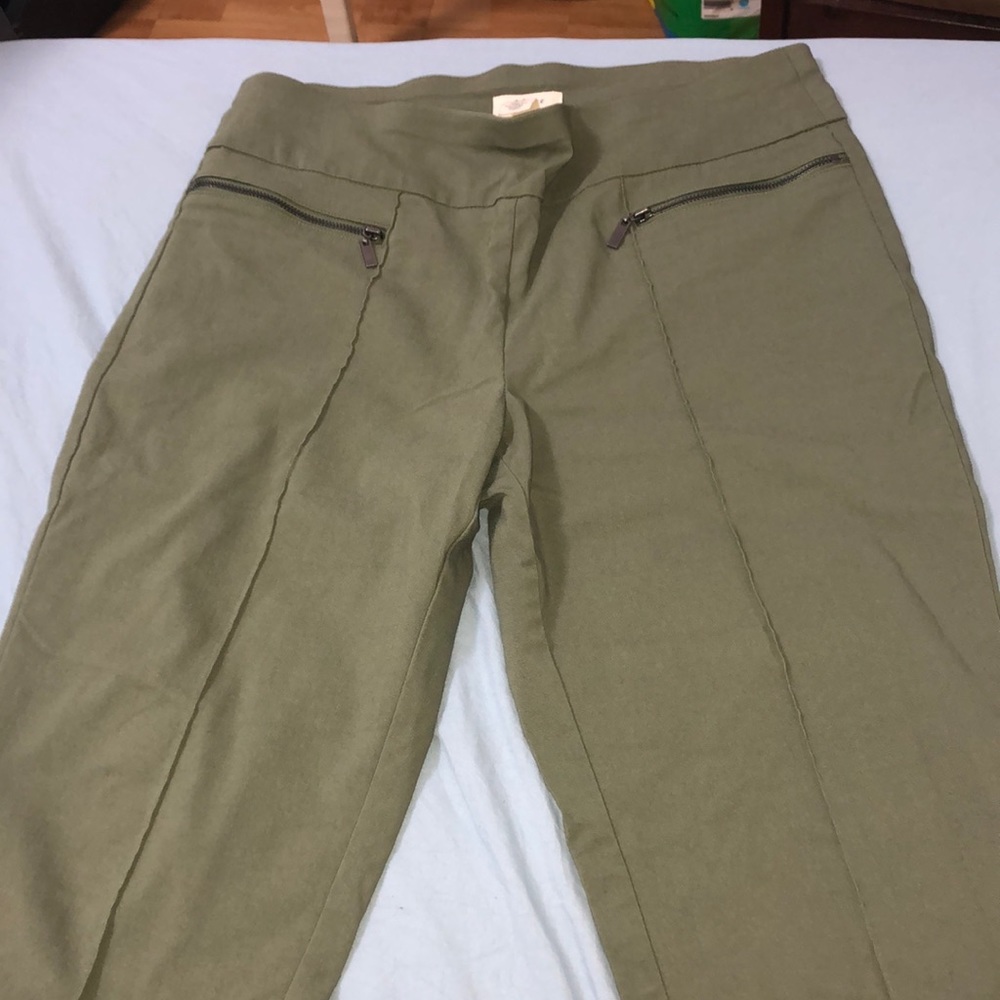 Seaweed colored pants.